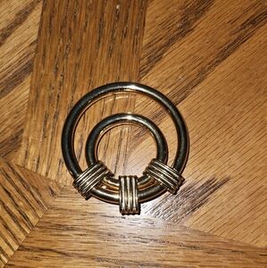 Gold Plated Round Pin/Brooch